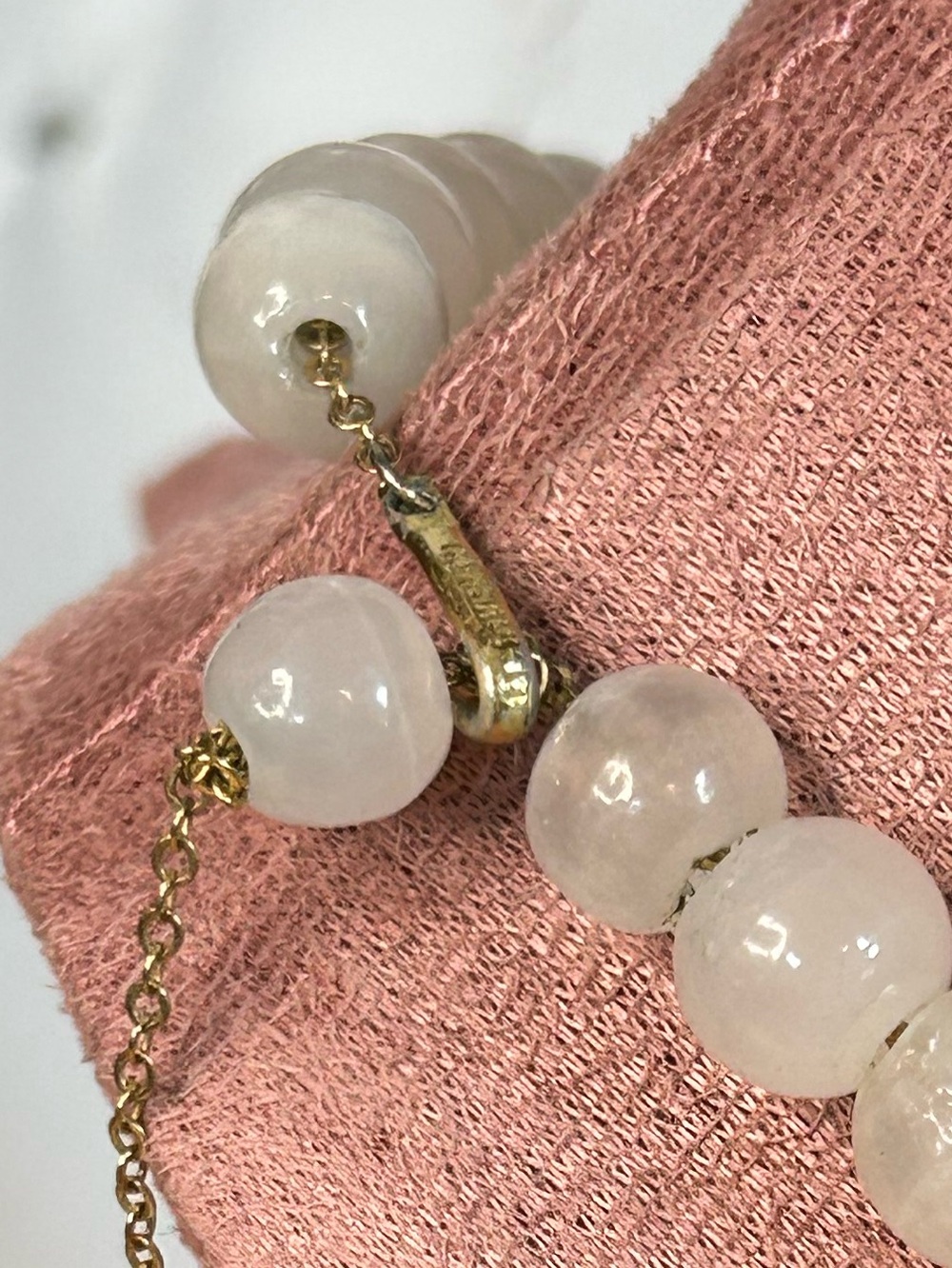 Beautiful Vintage Hong Kong Natural White Agate Necklace - Picture 4 of 10